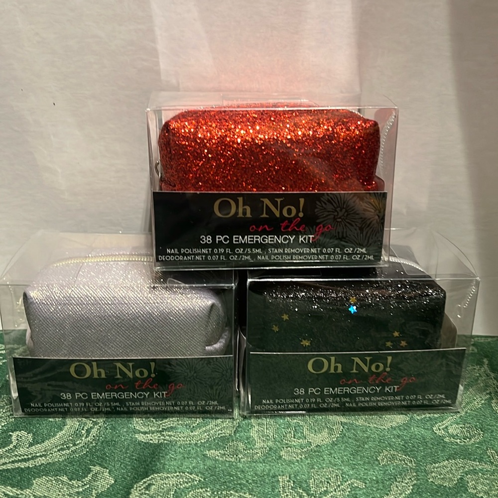 Mini emergency kits